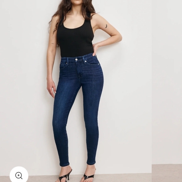 Good American Indigo High-Rise Skinny Jeans - Picture 6 of 10